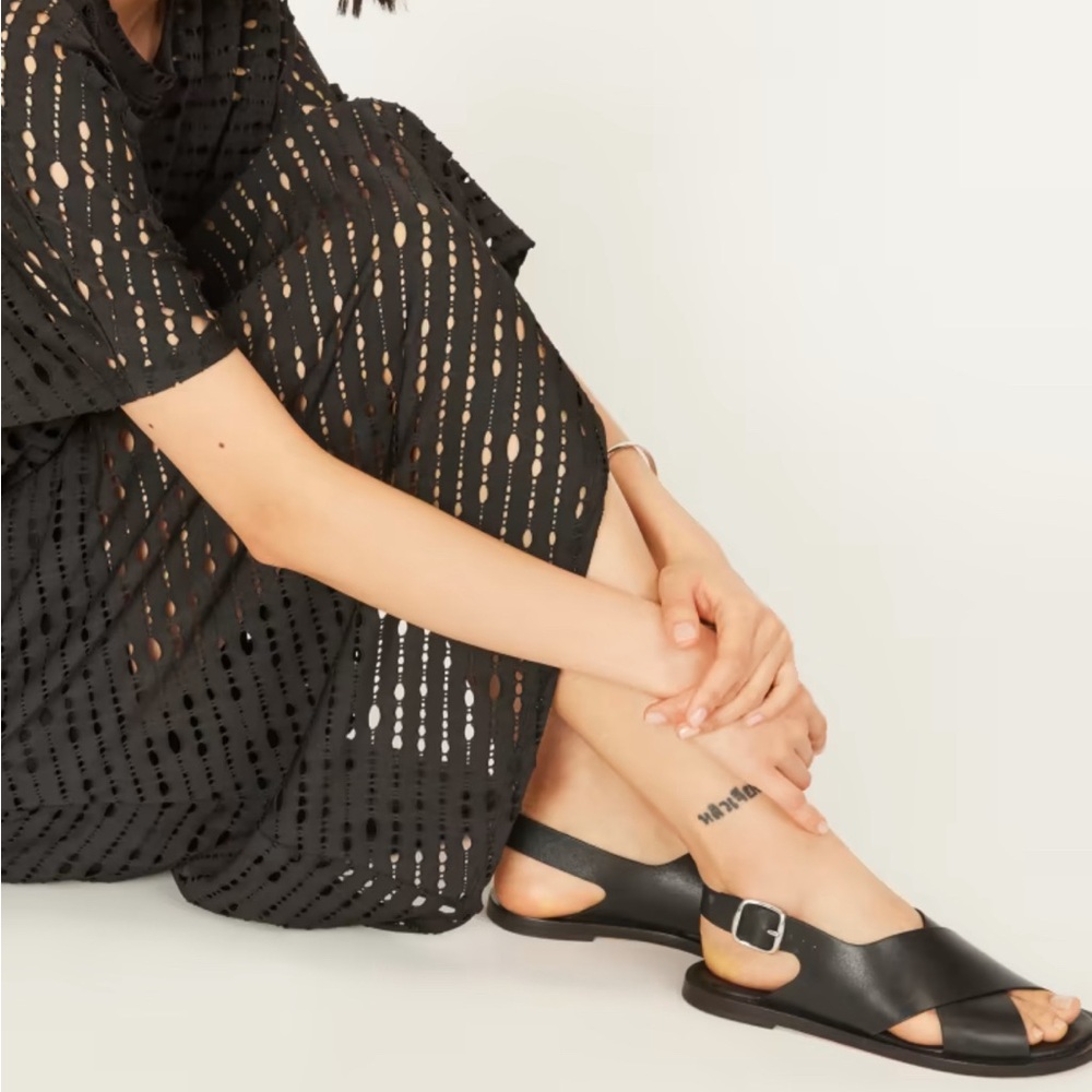 Everlane City Crossover Sandal - Picture 5 of 7
